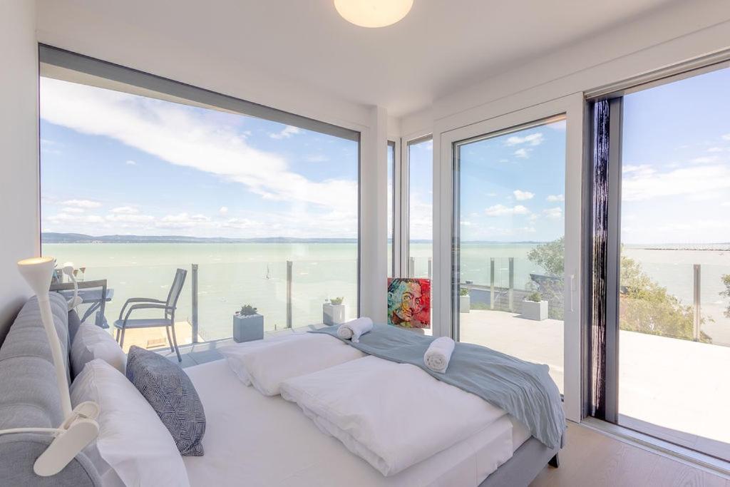 LelleMarine Apartman Balatonlelle Esterno foto