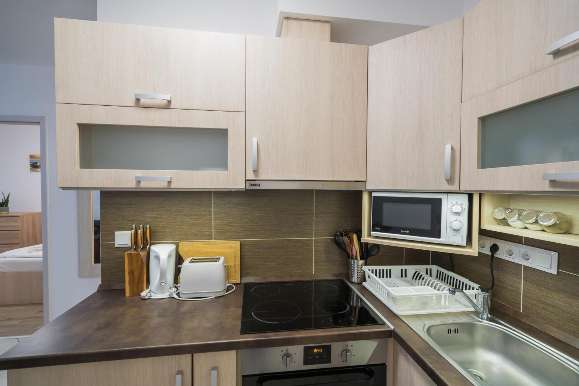 LelleMarine Apartman Balatonlelle Esterno foto